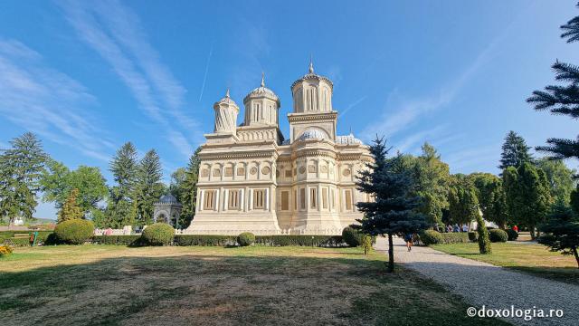 Mănăstirea Curtea de Argeș