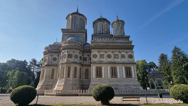 Mănăstirea Curtea de Argeș