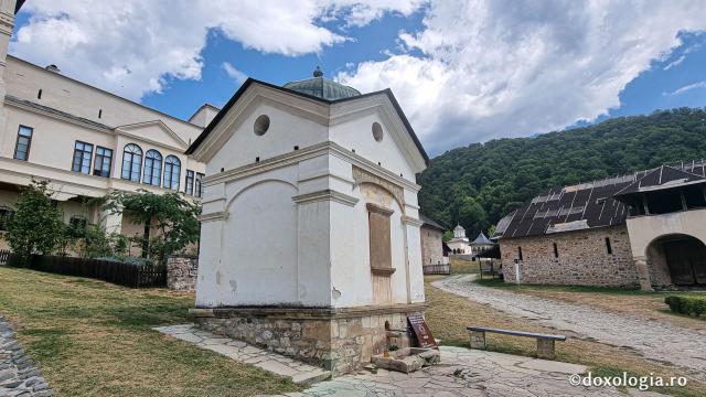 Mănăstirea Hurezi, cea mai importantă ctitorie a domnitorului martir Constantin Brâncoveanu / Foto: Crina Zamfirescu Mănăstirea Hurezi
