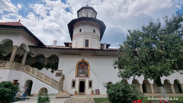 Mănăstirea Hurezi, cea mai importantă ctitorie a domnitorului martir Constantin Brâncoveanu / Foto: Crina Zamfirescu Mănăstirea Hurezi