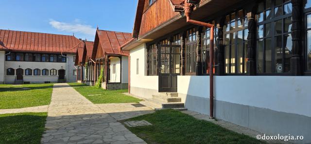 Mănăstirea Oașa