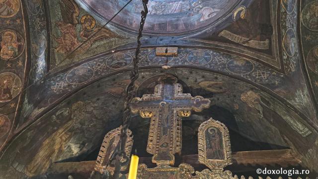 Mănăstirea Păpușa