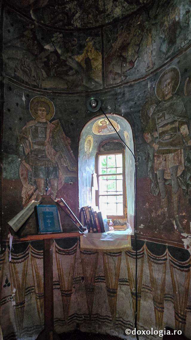 Mănăstirea Păpușa