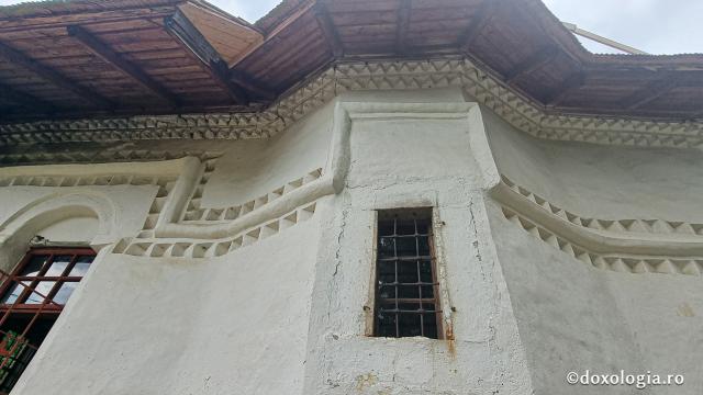 Mănăstirea Păpușa