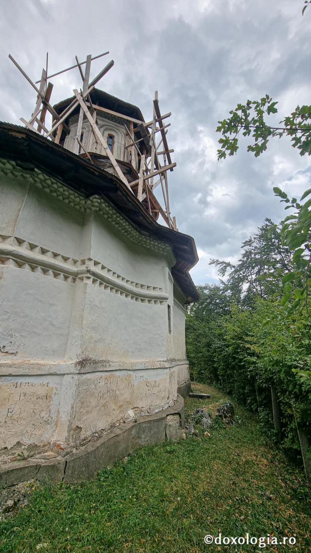 Mănăstirea Păpușa
