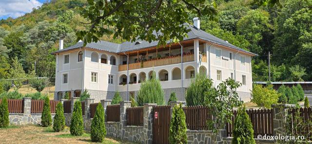 Bolnița „Sfântul Nicolae” de la Mănăstirea Polovragi