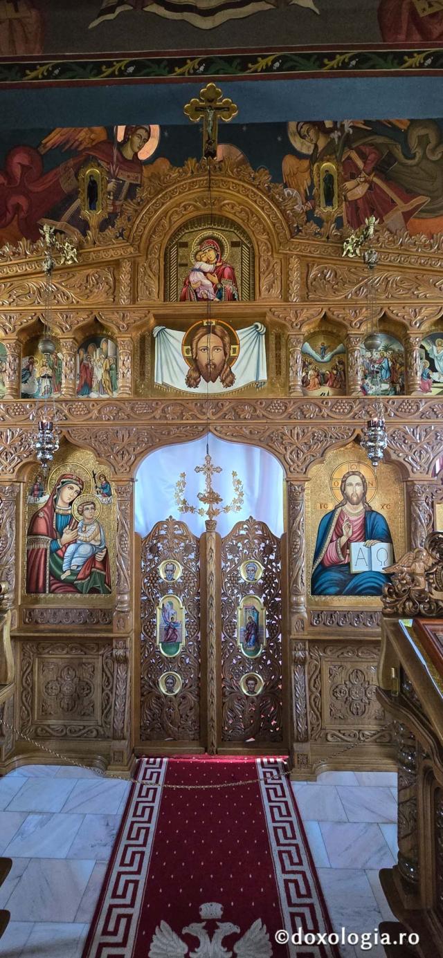 Mănăstirea „Înălțarea Sfintei Cruci” Sădinca