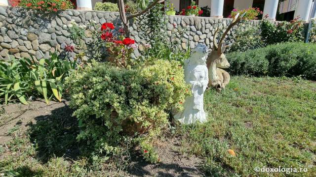Mănăstirea „Înălțarea Sfintei Cruci” Sădinca