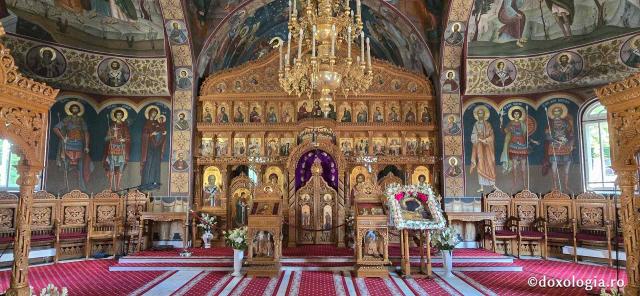 Mănăstirea „Sfântul Mare Mucenic Dimitrie” Sighișoara