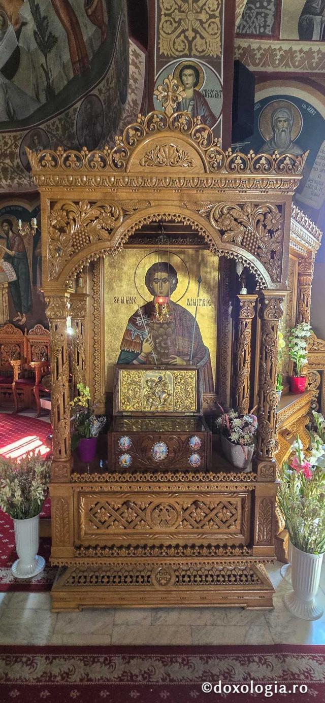 Mănăstirea „Sfântul Mare Mucenic Dimitrie” Sighișoara