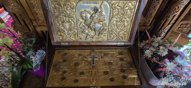 Mănăstirea „Sfântul Mare Mucenic Dimitrie” Sighișoara