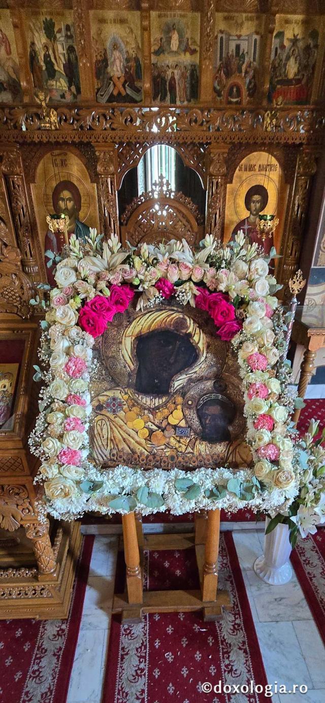Mănăstirea „Sfântul Mare Mucenic Dimitrie” Sighișoara