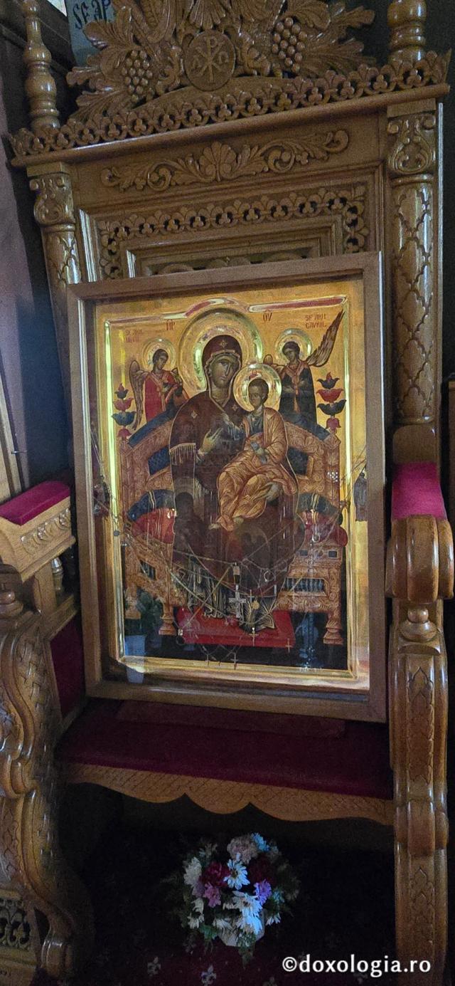Mănăstirea „Sfântul Mare Mucenic Dimitrie” Sighișoara