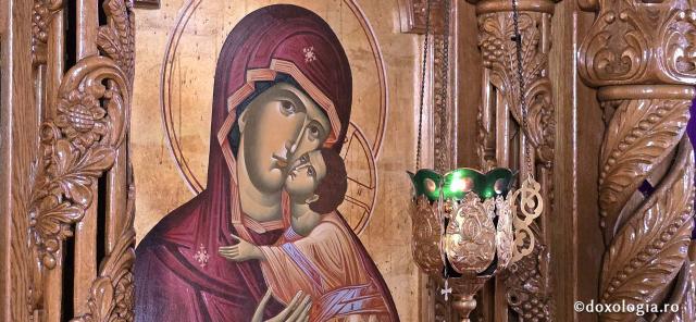 Mănăstirea „Sfântul Mare Mucenic Dimitrie” Sighișoara