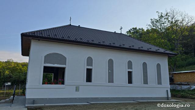 Mănăstirea „Sfânta Ana” Giurgiuveni