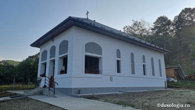 Mănăstirea „Sfânta Ana” Giurgiuveni