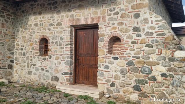 Ansamblul fostului schit Fedeleșoiu