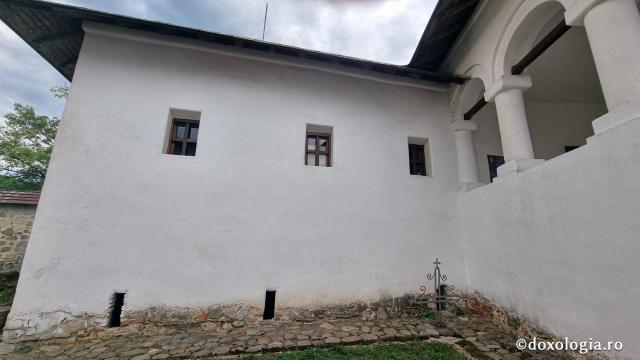 Casa stăreției - Ansamblul fostului schit Fedeleșoiu