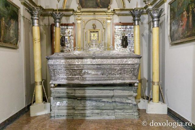 Odoarele Catedralei Panaghia Spiliotissa din Corfu