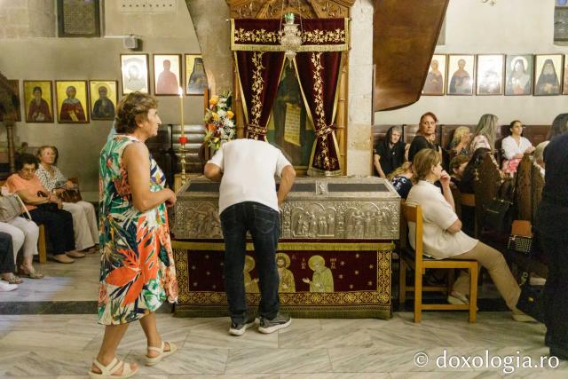 Prăznuirea Sfântului Neofit Zăvorâtul la mănăstirea sa din Cipru