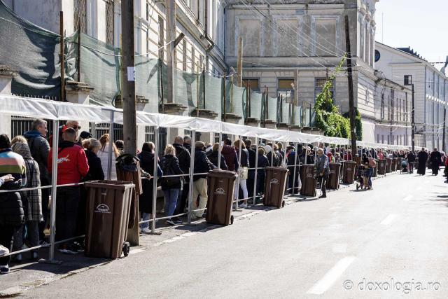 (Foto) Jurnal de pelerin la Sfânta Cuvioasă Parascheva – Ziua I, 8 octombrie 2024