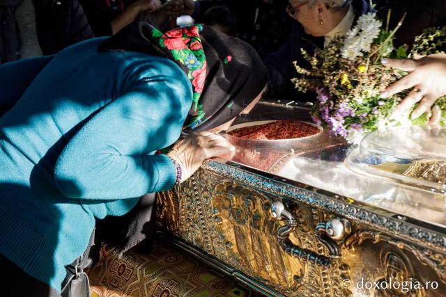 (Foto) Jurnal de pelerin la Sfânta Cuvioasă Parascheva – Ziua I, 8 octombrie 2024