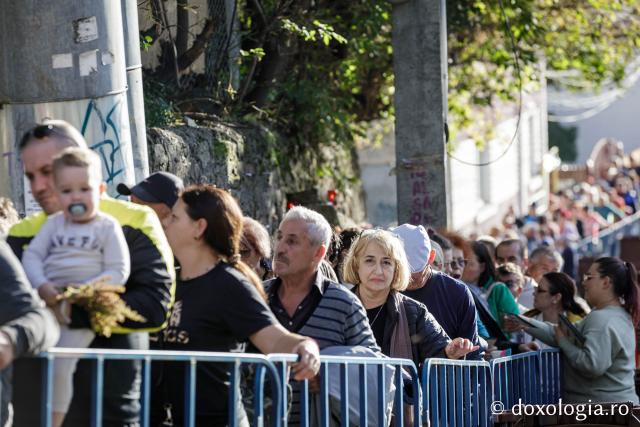 (Foto) Jurnal de pelerin la Sfânta Cuvioasă Parascheva – Ziua I, 8 octombrie 2024