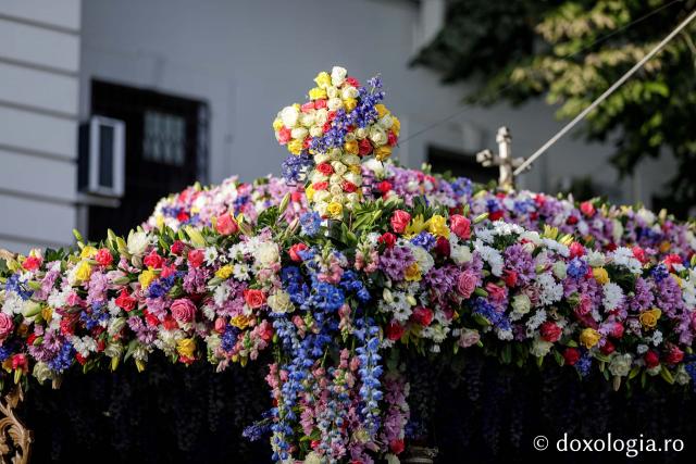 Jurnal de pelerin la Sfânta Cuvioasă Parascheva – Ziua a II-a, 9 octombrie 2024 / foto: Oana Nechifor (Foto) Jurnal de pelerin la Sfânta Cuvioasă Parascheva – Ziua a II-a, 9 octombrie 2024