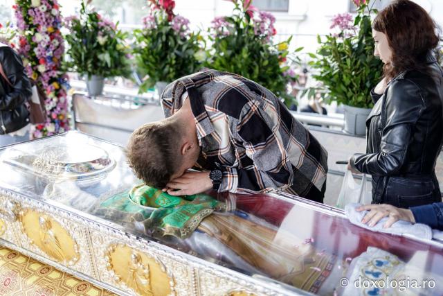 Jurnal de pelerin la Sfânta Cuvioasă Parascheva – Ziua a II-a, 9 octombrie 2024 / foto: Oana Nechifor (Foto) Jurnal de pelerin la Sfânta Cuvioasă Parascheva – Ziua a II-a, 9 octombrie 2024