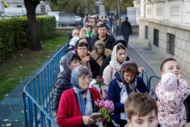 Jurnal de pelerin la Sfânta Cuvioasă Parascheva – Ziua a II-a, 9 octombrie 2024 / foto: Oana Nechifor (Foto) Jurnal de pelerin la Sfânta Cuvioasă Parascheva – Ziua a II-a, 9 octombrie 2024