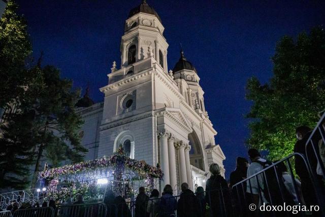 Jurnal de pelerin la Sfânta Cuvioasă Parascheva – Ziua a II-a, 9 octombrie 2024 / foto: Oana Nechifor (Foto) Jurnal de pelerin la Sfânta Cuvioasă Parascheva – Ziua a II-a, 9 octombrie 2024
