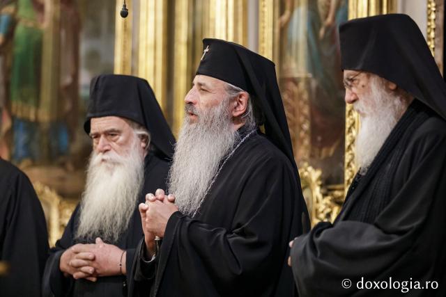 Întâmpinarea cinstitelor moaște ale Sfântului Mare Mucenic și Tămăduitor Pantelimon / Foto: Oana Nechifor (Foto) Întâmpinarea cinstitelor moaște ale Sfântului Mare Mucenic și Tămăduitor Pantelimon