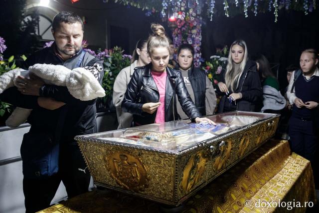 Jurnal de pelerin la Sfânta Cuvioasă Parascheva – Ziua a II-a, 9 octombrie 2024 / foto: Oana Nechifor (Foto) Jurnal de pelerin la Sfânta Cuvioasă Parascheva – Ziua a II-a, 9 octombrie 2024