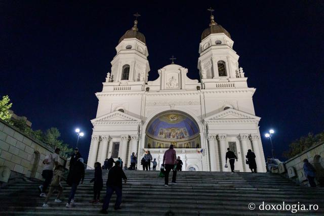 Jurnal de pelerin la Sfânta Cuvioasă Parascheva – Ziua a III-a, 10 octombrie 2024 / foto: Oana Nechifor (Foto) Jurnal de pelerin la Sfânta Cuvioasă Parascheva – Ziua a III-a, 10 octombrie 2024
