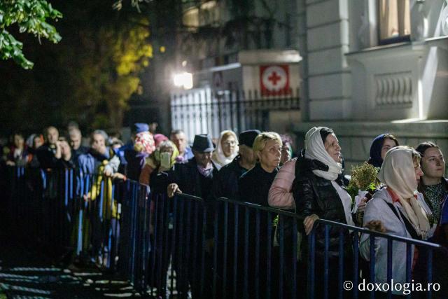 Jurnal de pelerin la Sfânta Cuvioasă Parascheva – Ziua a III-a, 10 octombrie 2024 / foto: Oana Nechifor (Foto) Jurnal de pelerin la Sfânta Cuvioasă Parascheva – Ziua a III-a, 10 octombrie 2024