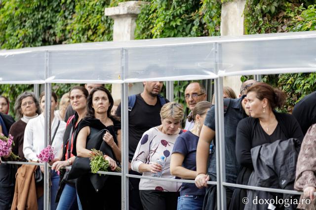 Jurnal de pelerin la Sfânta Cuvioasă Parascheva – Ziua a IV-a, 11 octombrie 2024 / foto: Oana Nechifor (Foto) Jurnal de pelerin la Sfânta Cuvioasă Parascheva – Ziua a IV-a, 11 octombrie 2024