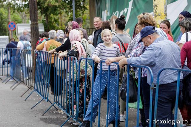 Jurnal de pelerin la Sfânta Cuvioasă Parascheva – Ziua a IV-a, 11 octombrie 2024 / foto: Oana Nechifor (Foto) Jurnal de pelerin la Sfânta Cuvioasă Parascheva – Ziua a IV-a, 11 octombrie 2024