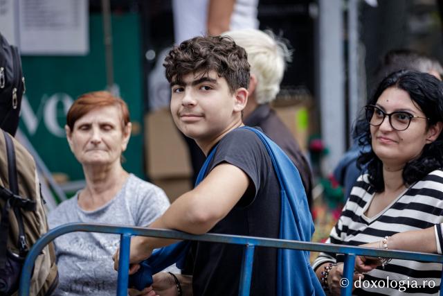 Jurnal de pelerin la Sfânta Cuvioasă Parascheva – Ziua a IV-a, 11 octombrie 2024 / foto: Oana Nechifor (Foto) Jurnal de pelerin la Sfânta Cuvioasă Parascheva – Ziua a IV-a, 11 octombrie 2024