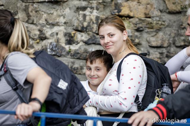Jurnal de pelerin la Sfânta Cuvioasă Parascheva – Ziua a IV-a, 11 octombrie 2024 / foto: Oana Nechifor (Foto) Jurnal de pelerin la Sfânta Cuvioasă Parascheva – Ziua a IV-a, 11 octombrie 2024