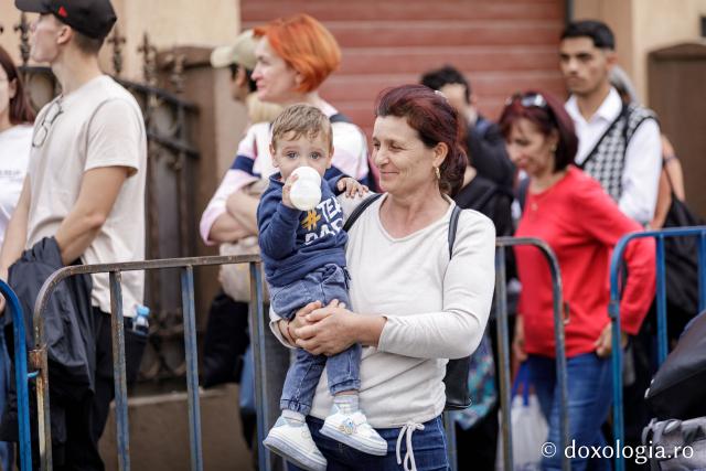 Jurnal de pelerin la Sfânta Cuvioasă Parascheva – Ziua a IV-a, 11 octombrie 2024 / foto: Oana Nechifor (Foto) Jurnal de pelerin la Sfânta Cuvioasă Parascheva – Ziua a IV-a, 11 octombrie 2024