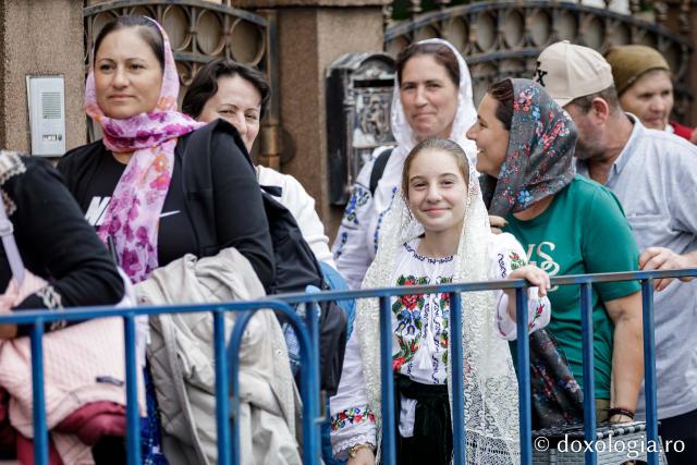 Jurnal de pelerin la Sfânta Cuvioasă Parascheva – Ziua a IV-a, 11 octombrie 2024 / foto: Oana Nechifor (Foto) Jurnal de pelerin la Sfânta Cuvioasă Parascheva – Ziua a IV-a, 11 octombrie 2024