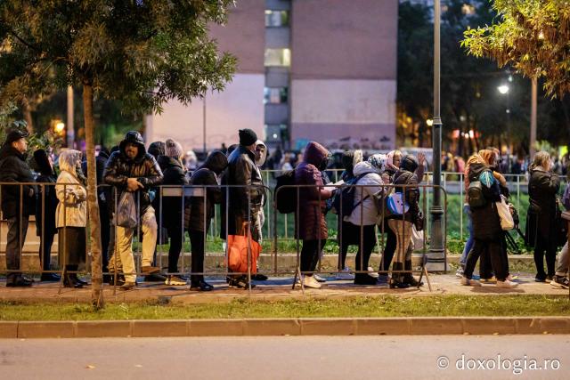 Jurnal de pelerin la Sfânta Cuvioasă Parascheva – Ziua a V-a, 12 octombrie 2024 / foto: Oana Nechifor (Foto) Jurnal de pelerin la Sfânta Cuvioasă Parascheva – Ziua a V-a, 12 octombrie 2024