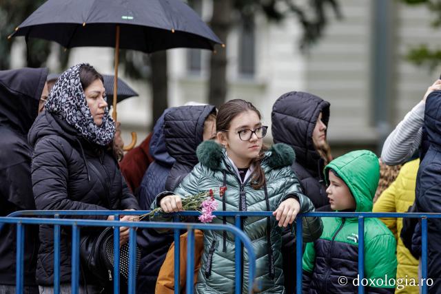 Jurnal de pelerin la Sfânta Cuvioasă Parascheva – Ziua a VIII-a, 15 octombrie 2024 / foto: Oana Nechifor (Foto) Jurnal de pelerin la Sfânta Cuvioasă Parascheva – Ziua a VIII-a, 15 octombrie 2024