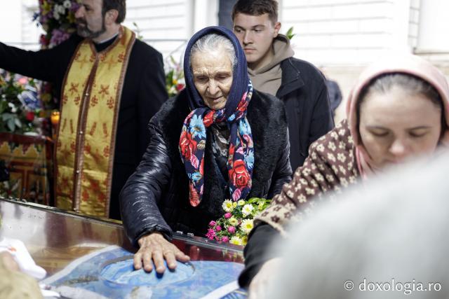 (Foto) Jurnal de pelerin la Sfânta Cuvioasă Parascheva – Ziua a VIII-a, 15 octombrie 2024