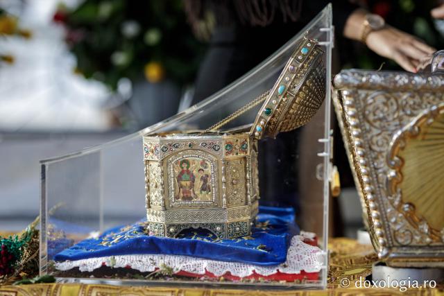 Jurnal de pelerin la Sfânta Cuvioasă Parascheva – Ziua a VI-a, 13 octombrie 2024 / foto: Oana Nechifor (Foto) Jurnal de pelerin la Sfânta Cuvioasă Parascheva – Ziua a VI-a, 13 octombrie 2024