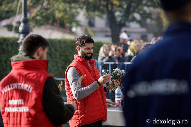 Jurnal de pelerin la Sfânta Cuvioasă Parascheva – Ziua a VI-a, 13 octombrie 2024 / foto: Oana Nechifor (Foto) Jurnal de pelerin la Sfânta Cuvioasă Parascheva – Ziua a VI-a, 13 octombrie 2024