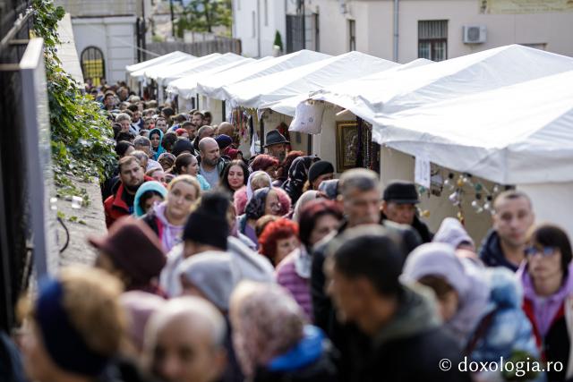 Jurnal de pelerin la Sfânta Cuvioasă Parascheva – Ziua a VI-a, 13 octombrie 2024 / foto: Oana Nechifor (Foto) Jurnal de pelerin la Sfânta Cuvioasă Parascheva – Ziua a VI-a, 13 octombrie 2024
