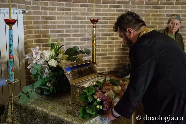 Brâul Maicii Domnului a poposit la Parohia „Sfântul Ioan Rusul” – Valea Adâncă din Iași / Foto: Mihail Vrăjitoru Brâul Maicii Domnului a poposit la Parohia „Sfântul Ioan Rusul” – Valea Adâncă din Iași