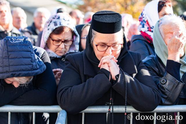 Rugăciune și bucurie: uniți sub ocrotirea Sfintei Parascheva și a Sfântului Pantelimon, Vindecătorul