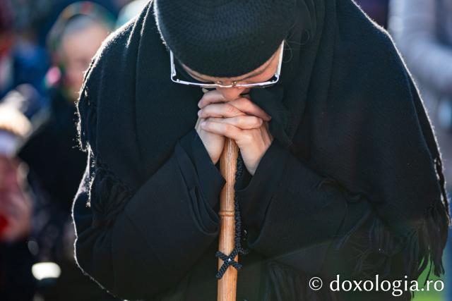 Rugăciune și bucurie: uniți sub ocrotirea Sfintei Parascheva și a Sfântului Pantelimon, Vindecătorul / Foto: Oana Nechifor Rugăciune și bucurie: uniți sub ocrotirea Sfintei Parascheva și a Sfântului Pantelimon, Vindecătorul